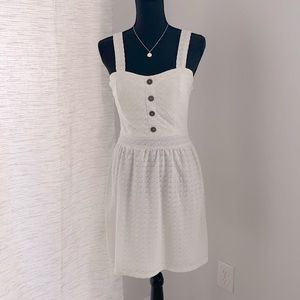 CHARLOTTE RUSSE LACE DRESS